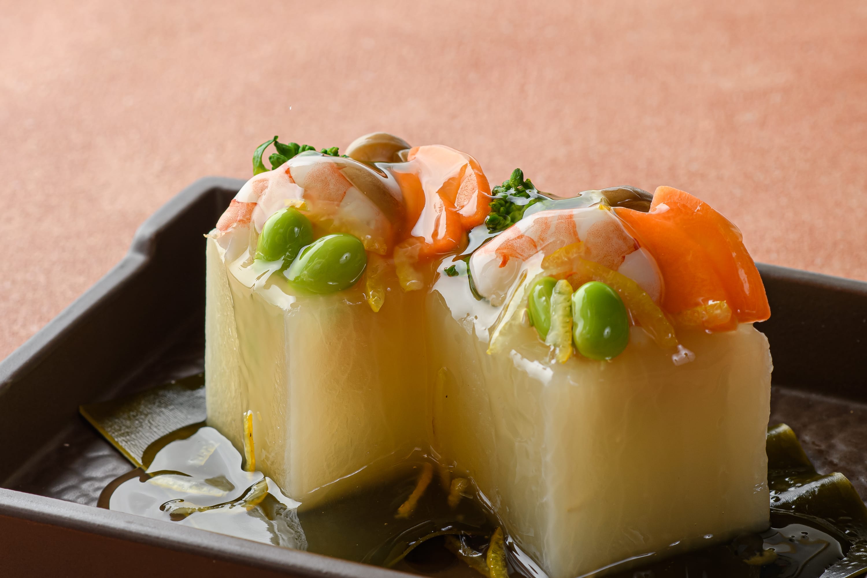 海老と枝豆の玉子豆腐寄せ